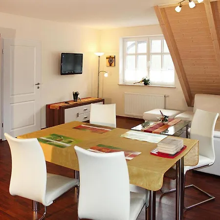 Museumshof, Апартаменты Фемарн